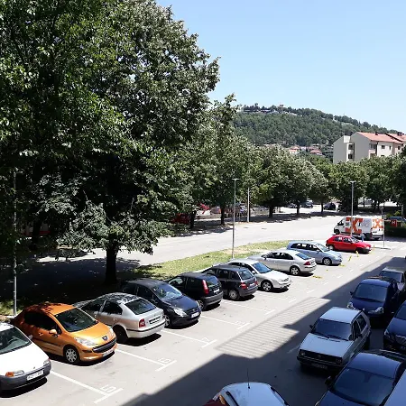 Apartman Mirjana *