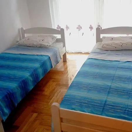 Apartman Mirjana *